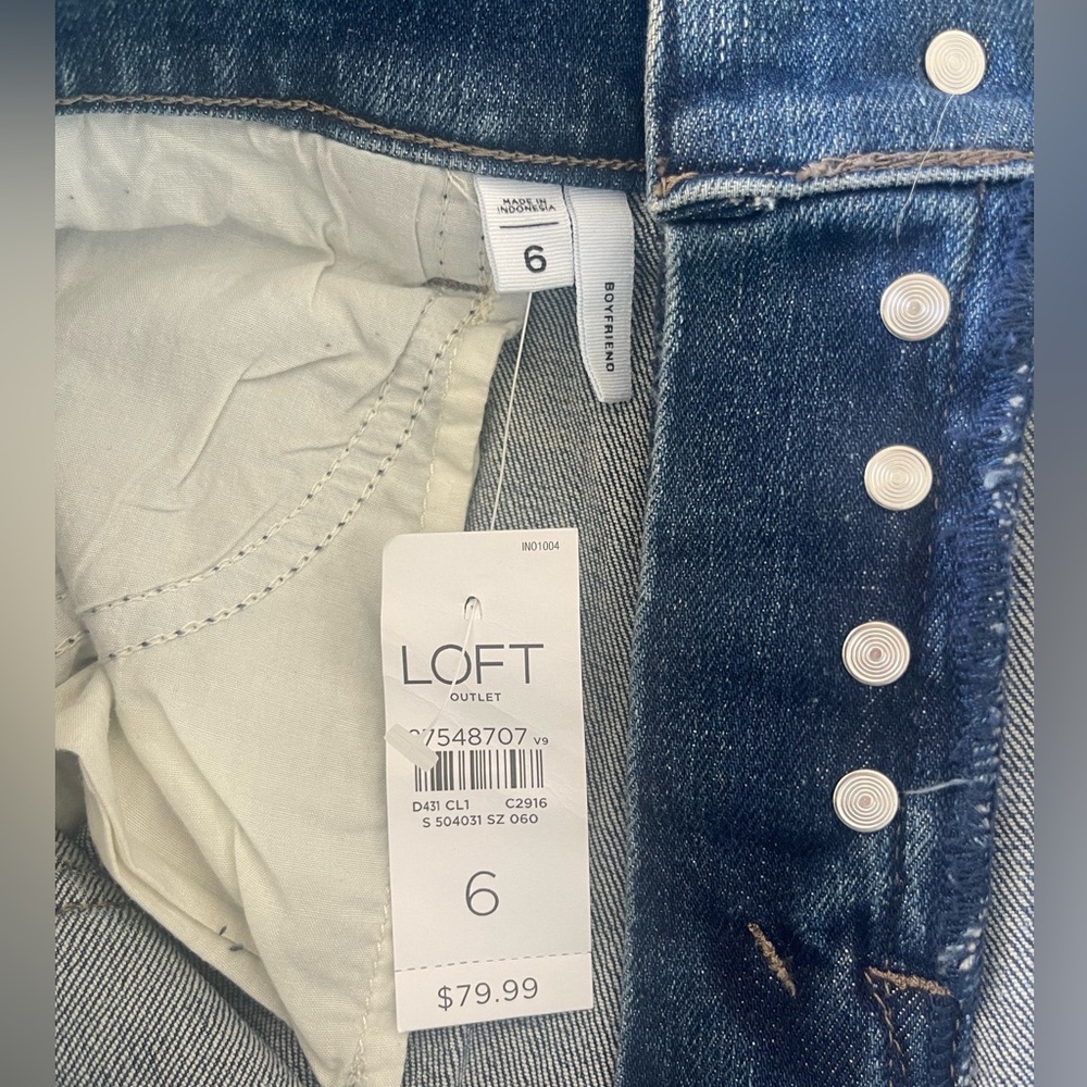 Loft Jeans. - Picture 10 of 10